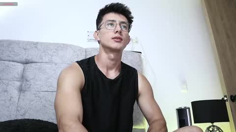 Snapshot of alexxx__01 chatting on 10-26-25, 08:15 Alex online show from 10-26-25, 08:15