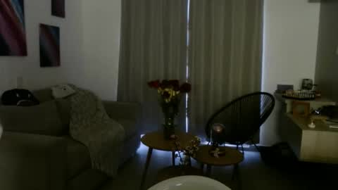 Snapshot of alexyferrer1 chatting on 11-06-25, 10:43 alexyferrer1 online show from 11-06-25, 10:43