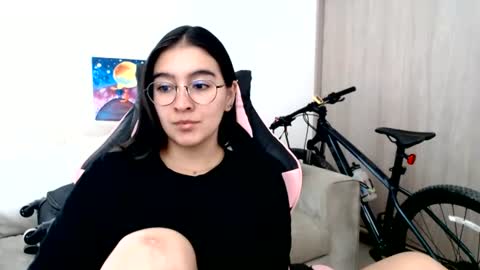 alexyferrer1 online show from 06-30-26, 03:46