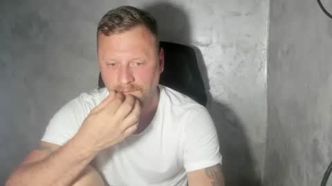 Snapshot of alexyno2020 chatting on 07-15-26, 11:15 alexyno2022 ONLYFANS online show from 07-15-26, 11:15