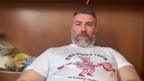 Snapshot of alfali chatting on 05-16-26, 04:06 alfali online show from 05-16-26, 04:06