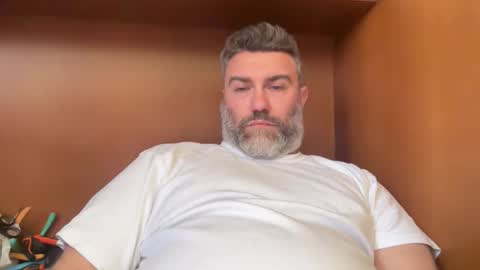 Snapshot of alfali chatting on 05-23-26, 12:31 alfali online show from 05-23-26, 12:31