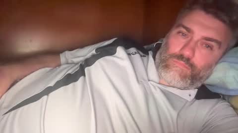 Snapshot of alfali chatting on 06-01-26, 06:42 alfali online show from 06-01-26, 06:42