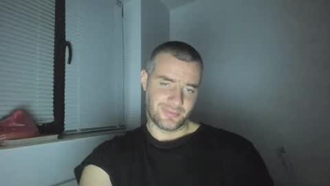 alfiesolomons87 online show from 12-09-24, 11:03