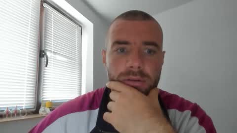 alfiesolomons87 online show from 10-22-25, 10:15