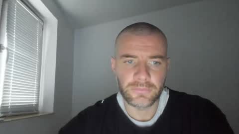 alfiesolomons87 online show from 12-01-25, 12:10