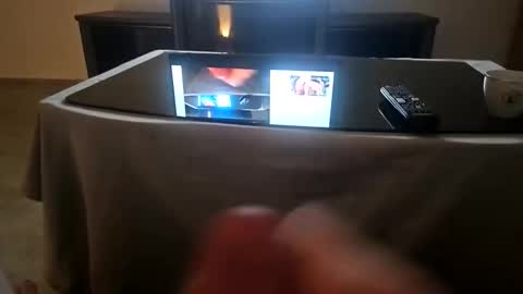 Snapshot of alfonz51 chatting on 10-19-25, 02:34 alfonz51 online show from 10-19-25, 02:34