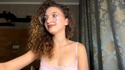 Tatiana online show from 11-25-25, 04:18