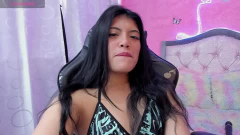 Snapshot of alfresii_rivera chatting on 01-07-25, 05:42 Carolina Join The Fan Club online show from 01-07-25, 05:42