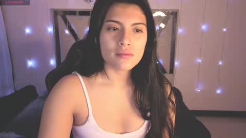 Snapshot of alfresii_rivera chatting on 11-19-25, 12:43 Carolina Join The Fan Club online show from 11-19-25, 12:43