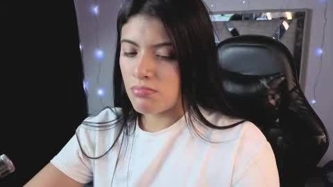 Carolina Join The Fan Club  online show from 05-24-26, 11:43