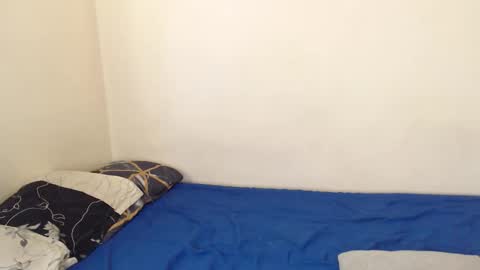 algiz_ online show from 10-13-25, 04:51