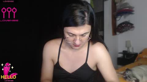 Snapshot of alguien_mas01 chatting on 07-01-26, 11:34 cami online show from 07-01-26, 11:34