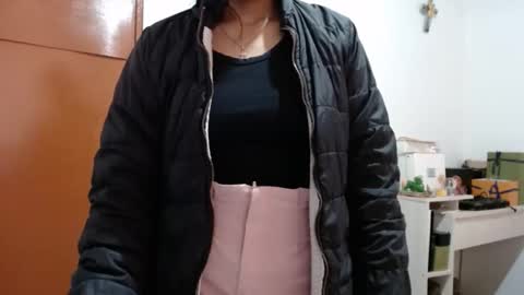 Alia  online show from 10-11-25, 01:09