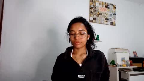 Alia  online show from 03-19-26, 01:59