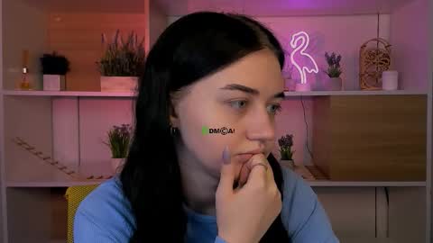 Snapshot of alia_skay chatting on 12-15-25, 06:06 alia skay online show from 12-15-25, 06:06