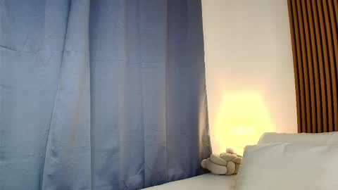 Snapshot of alia_sweet_ chatting on 05-26-26, 10:28 Alia online show from 05-26-26, 10:28