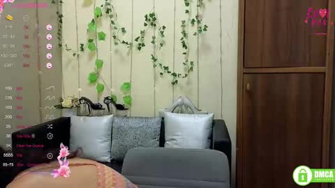 Alianna online show from 09-18-25, 11:23