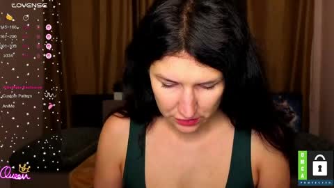 Snapshot of alianna_solo_kiss chatting on 06-02-26, 05:20 Alianna online show from 06-02-26, 05:20
