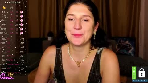 Snapshot of alianna_solo_kiss chatting on 06-06-26, 11:15 Alianna online show from 06-06-26, 11:15
