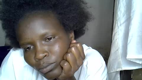 Snapshot of alic_crazy chatting on 12-12-24, 10:13 alic_crazy online show from 12-12-24, 10:13