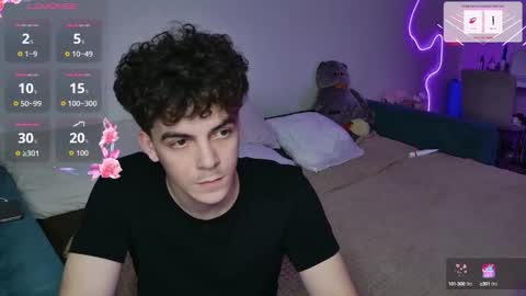 Snapshot of alice118james chatting on 10-02-25, 06:26 alice and james online show from 10-02-25, 06:26