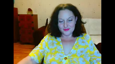 Snapshot of alice3694 chatting on 12-21-24, 02:47 Alice online show from 12-21-24, 02:47
