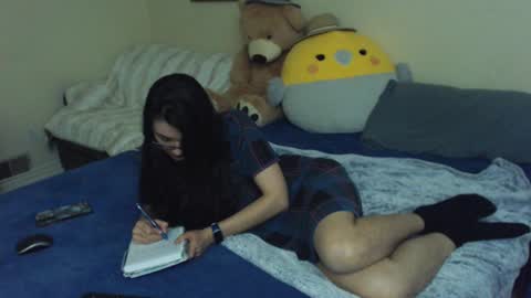 Alice Asks online show from 02-13-25, 04:43