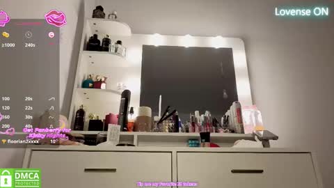 Snapshot of alice_bane chatting on 02-09-26, 08:24 A R Y A T I A online show from 02-09-26, 08:24