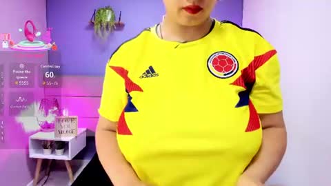 alice_brookss_ online show from 07-07-26, 11:58