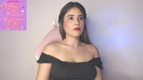 Snapshot of alice_cespedes chatting on 05-25-26, 10:27 alice_cespedes online show from 05-25-26, 10:27