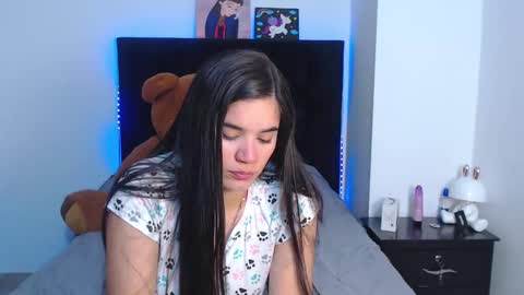 Snapshot of alice_cross20 chatting on 05-24-26, 02:05 kia online show from 05-24-26, 02:05