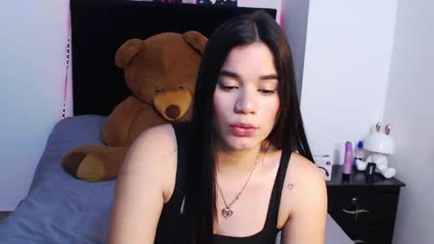 Snapshot of alice_cross20 chatting on 05-28-26, 02:42 kia online show from 05-28-26, 02:42
