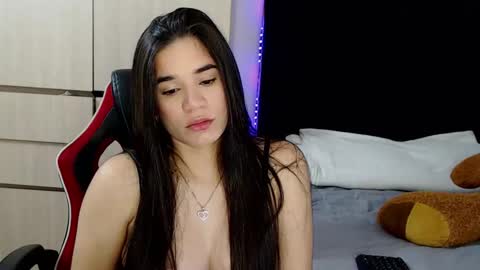 Snapshot of alice_cross20 chatting on 06-07-26, 12:37 kia online show from 06-07-26, 12:37