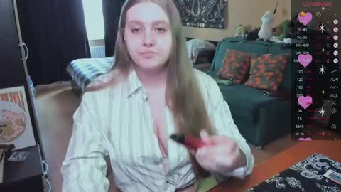 Alice 3 online show from 04-19-26, 11:42