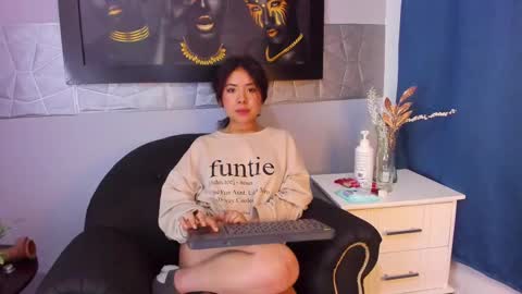  Alice Evans online show from 01-02-25, 04:13