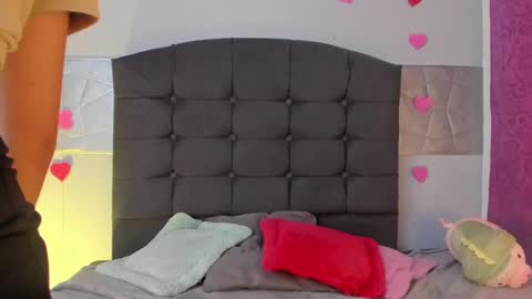  Alice Evans online show from 03-11-25, 06:00