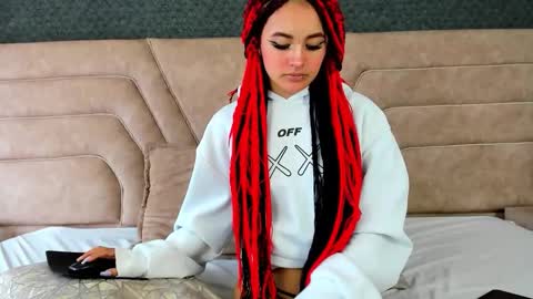 alice foxred online show from 03-20-26, 01:16