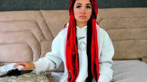 alice foxred online show from 03-27-26, 01:44