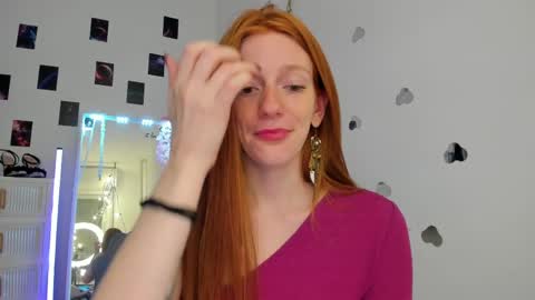 Hello im Alice online show from 05-16-26, 02:05