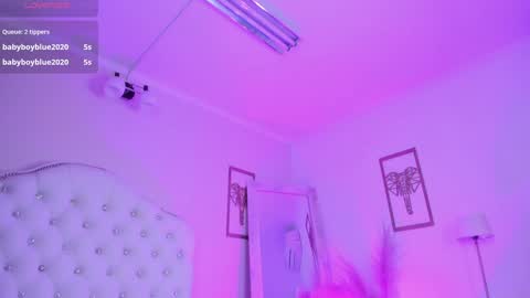 Snapshot of alice_graay_ chatting on 01-17-25, 08:45 Alice Graay online show from 01-17-25, 08:45