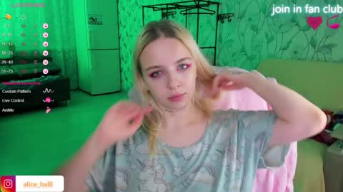 alice_halle online show from 12-02-24, 03:47