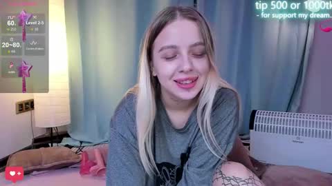 alice_halle online show from 09-24-25, 03:54