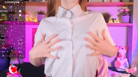 Snapshot of alice_langley chatting on 12-04-24, 03:10 Alice 3 online show from 12-04-24, 03:10