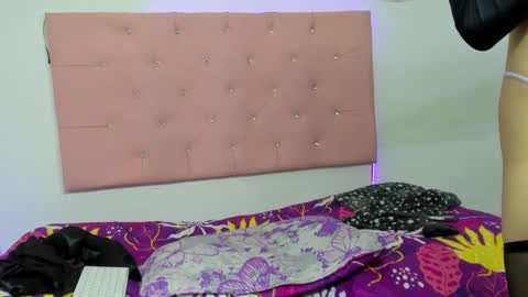 Snapshot of alice_oceans chatting on 12-05-24, 07:27 Alice Oceans.  online show from 12-05-24, 07:27
