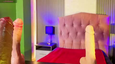 Snapshot of alice_sweetmomma chatting on 07-03-26, 10:21 Alice online show from 07-03-26, 10:21
