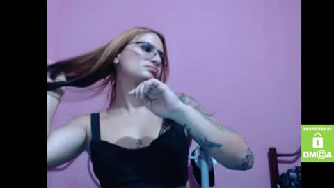 Snapshot of alice_trinity chatting on 09-21-25, 11:06 Alice online show from 09-21-25, 11:06