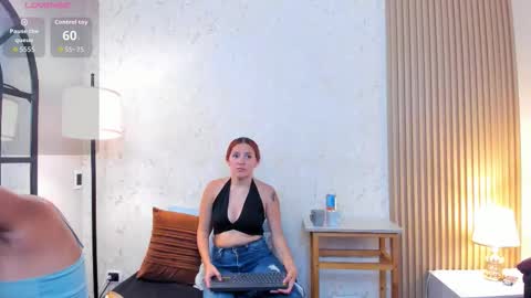 Snapshot of aliceandsia chatting on 02-04-26, 06:25 Alice and Asia online show from 02-04-26, 06:25