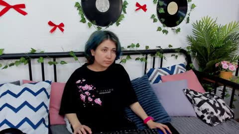 AliceBalm online show from 06-03-26, 01:14