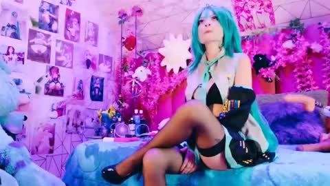     online show from 06-01-26, 08:32